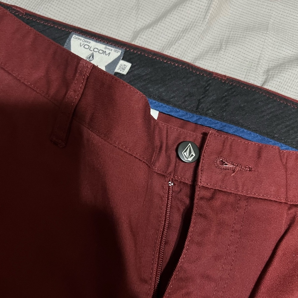 Volcom chinos - Picture 3 of 3